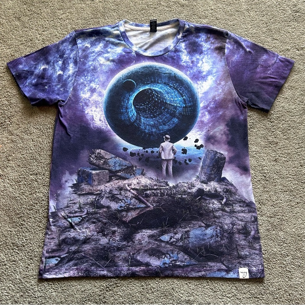 Imaginary Foundation Liminal Sublimation Men’s Graphic Tee Shirt Size Medium